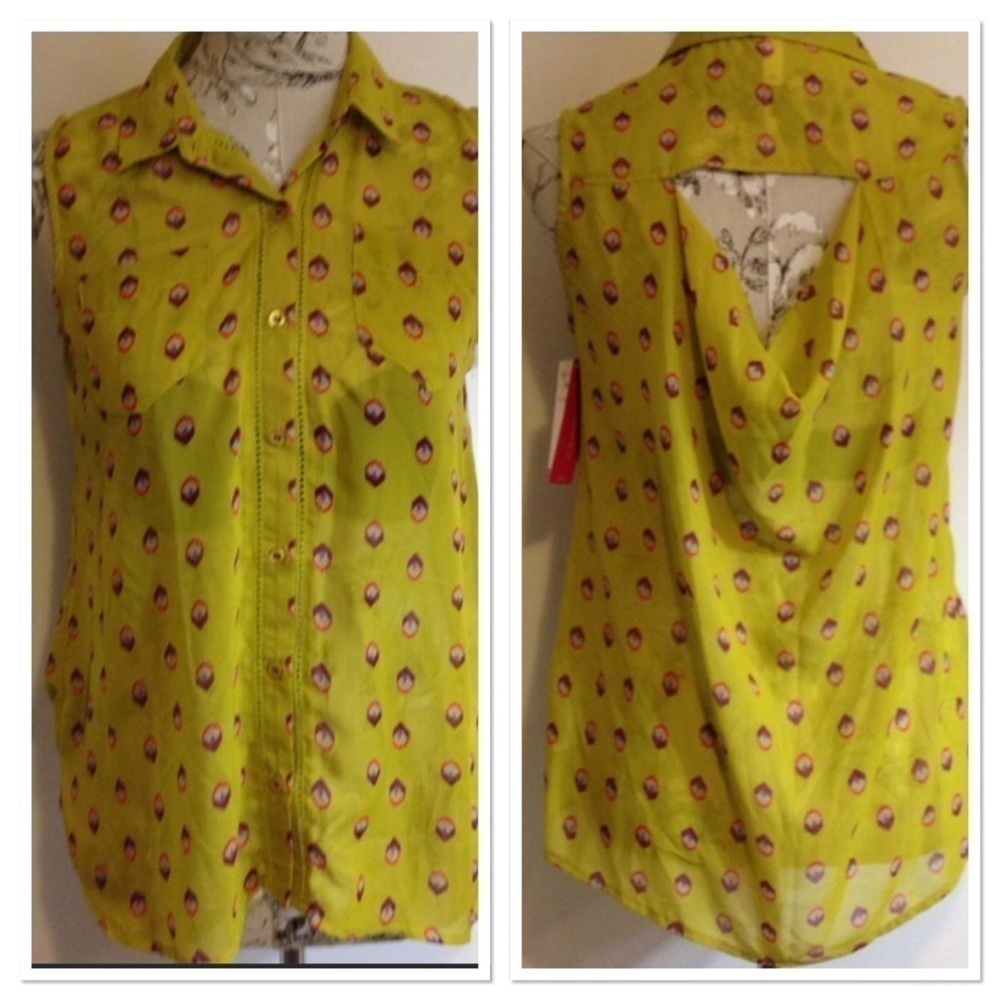 *🆕 Xhilaration Yellish/Green Sleeveless Top…
